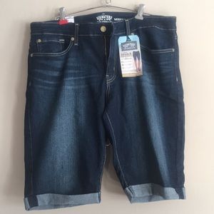 Levi Strauss & Co Signature Modern Skinny Shorts